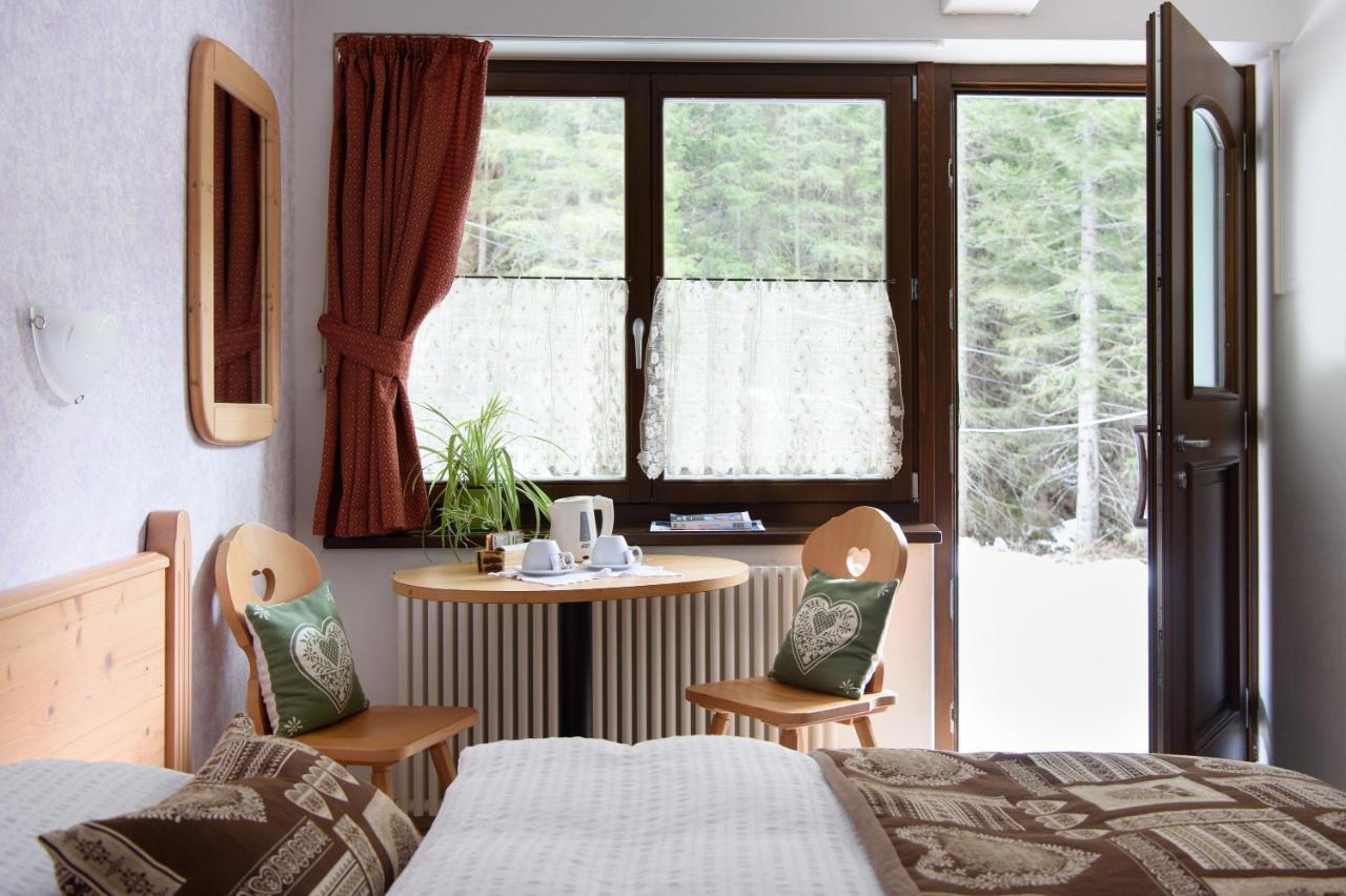 Hotel Garni Roberta มัลกาชาเปลา ภายนอก รูปภาพ